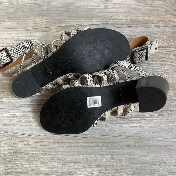 Vionic Sami woman’s heeled caged sandal in snake print 9 with ankle strap - Picture 12 of 16